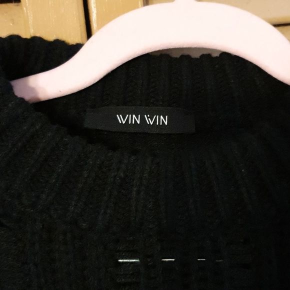 Boho Chic Black Fringe Sleeve Knit Sweater sz M - Picture 5 of 6